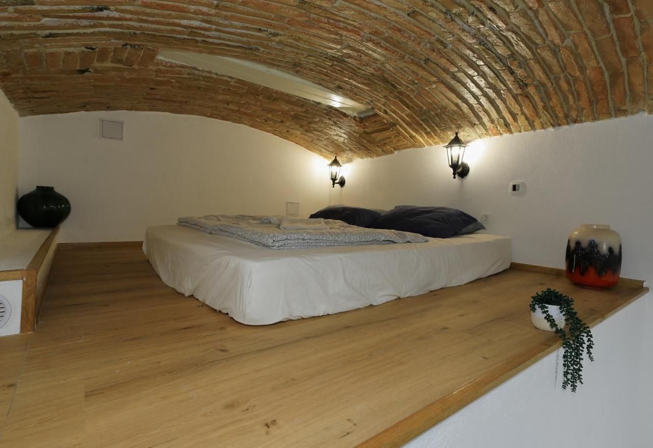Podroom Apartments ลูบลิยานา ภายนอก รูปภาพ