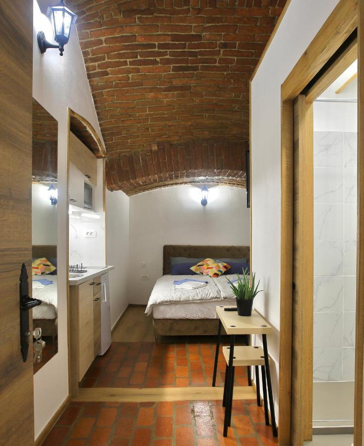 Podroom Apartments ลูบลิยานา ภายนอก รูปภาพ